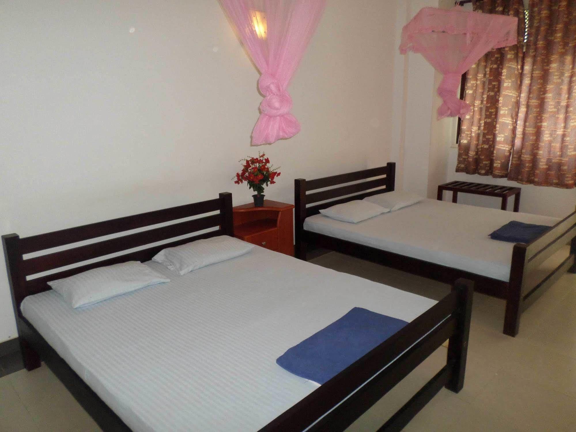 Hotel Senora Kataragama Dış mekan fotoğraf