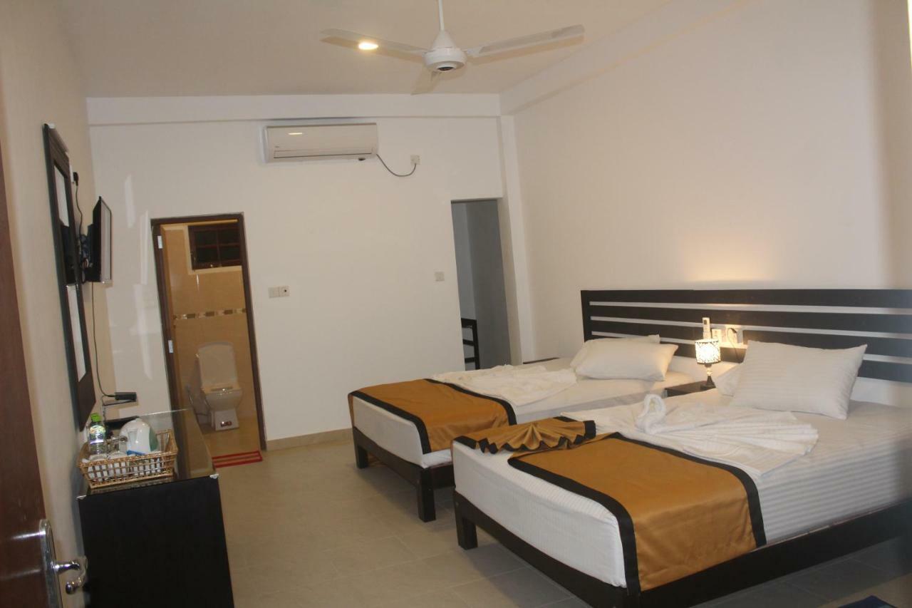 Hotel Senora Kataragama Dış mekan fotoğraf