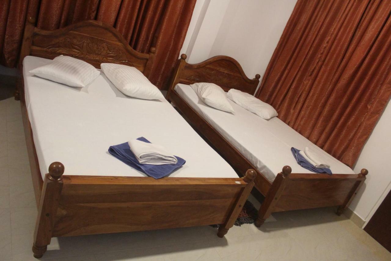 Hotel Senora Kataragama Dış mekan fotoğraf